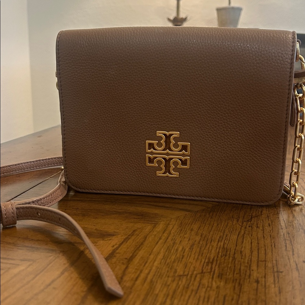 Tory Burch Tan Leather Crossbody with Gold Accents